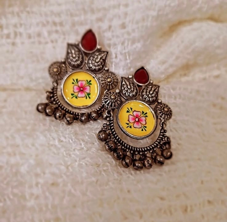 Vibrant Charm: Antique Silver Earrings with Yellow Floral Enamel & Red Teardrop Accent