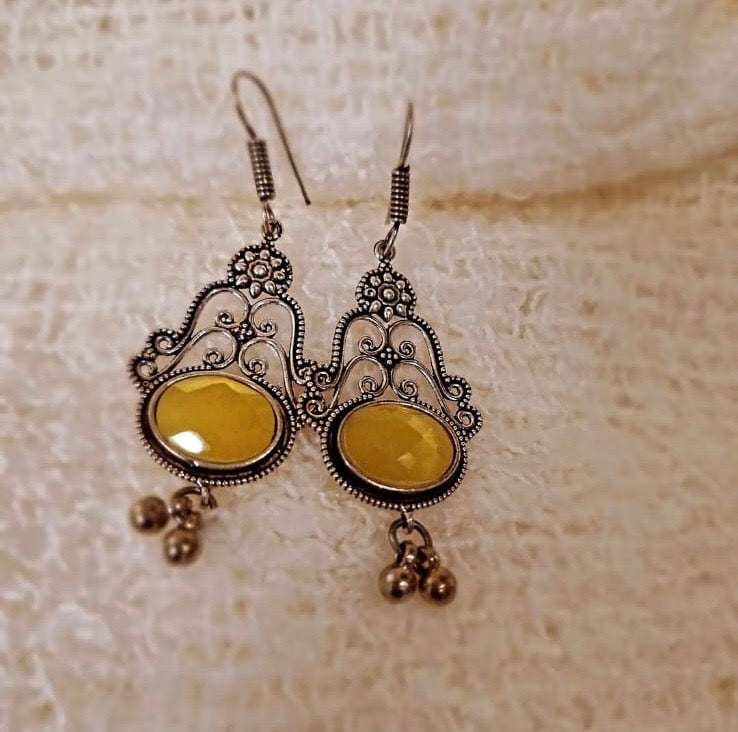 Handcrafted Antique-Style Earrings with Yellow Gemstone Accent – A Perfect Blend of Tradition and Elegance